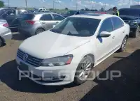 2012 Volkswagen PASSAT фото