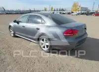 2012 Volkswagen PASSAT photo