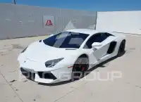 2012 Lamborghini  фото