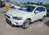 2013 Mitsubishi OUTLANDER фото