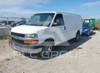 2013 Chevrolet Express photo