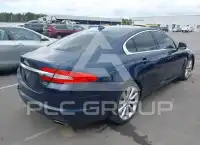 2013 Jaguar XF фото