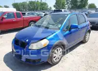 2013 Suzuki SX4 photo
