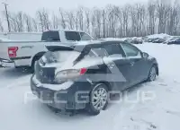 2013 Mazda 3 photo