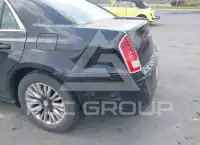 2013 Chrysler 300 фото