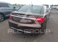 2013 Chrysler 200 фото