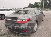 2013 Lexus ES300 photo