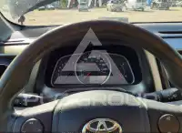 2013 Toyota RAV4 photo