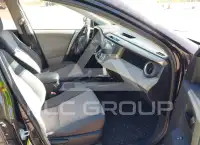 2013 Toyota RAV4 photo
