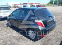 2013 Toyota YARIS фото