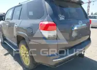 2013 Toyota 4 RUNNER photo
