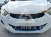 2013 Hyundai Elantra photo
