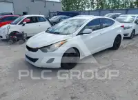 2013 Hyundai Elantra photo