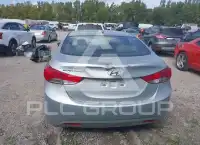 2013 Hyundai Elantra фото