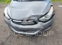 2013 Hyundai Elantra фото
