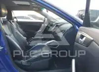 2013 Hyundai Veloster photo