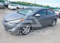 2013 Hyundai Elantra фото