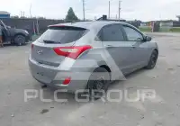 2013 Hyundai Elantra photo