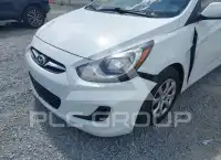 2013 Hyundai Accent фото