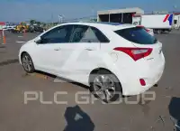2013 Hyundai Elantra photo