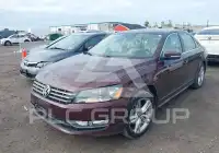 2013 Volkswagen Passat фото