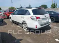 2014 Subaru Outback photo