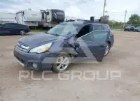 2014 Subaru Outback photo