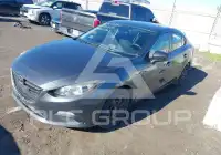 2014 Mazda 3 photo