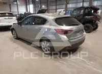 2014 Mazda 3 photo