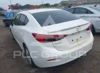 2014 Mazda 3 photo