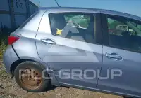 2014 Toyota YARIS фото