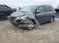 2014 Toyota SIENNA фото