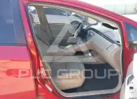 2014 Toyota PRIUS photo
