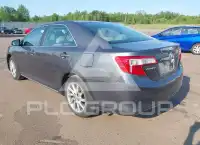 2014 Toyota CAMRY фото