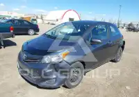 2014 Toyota YARIS фото