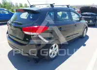 2014 KIA Rondo фото