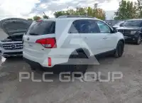 2014 KIA Sorento photo