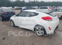 2014 Hyundai Veloster photo