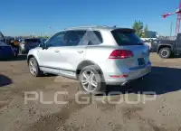2014 Volkswagen Touareg photo
