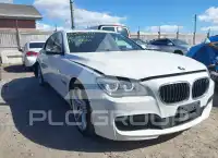 2015 BMW 750 photo