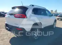 2015 Jeep CHEROKEE photo