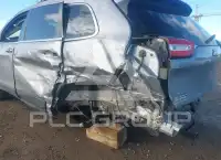 2015 Jeep CHEROKEE фото