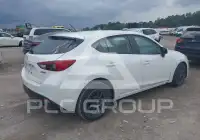 2015 Mazda 3 фото