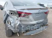 2015 Mazda 3 фото
