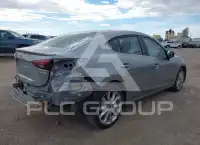 2015 Mazda 3 фото