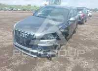 2015 Audi Q7 photo