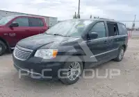 2015 Chrysler TOWN & COUNTRY фото