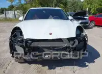 2015 Porsche Cayenne photo