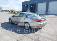 2015 Lexus ES350 фото