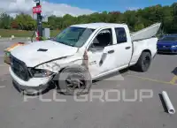 2015 RAM 1500 photo